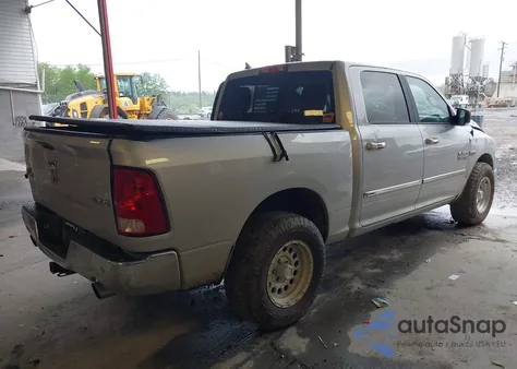 2017 Ram 1500 Big Horn 4X4 5'7 Box z USA, uszkodzony, nr VIN 1C6RR7LT3HS780627